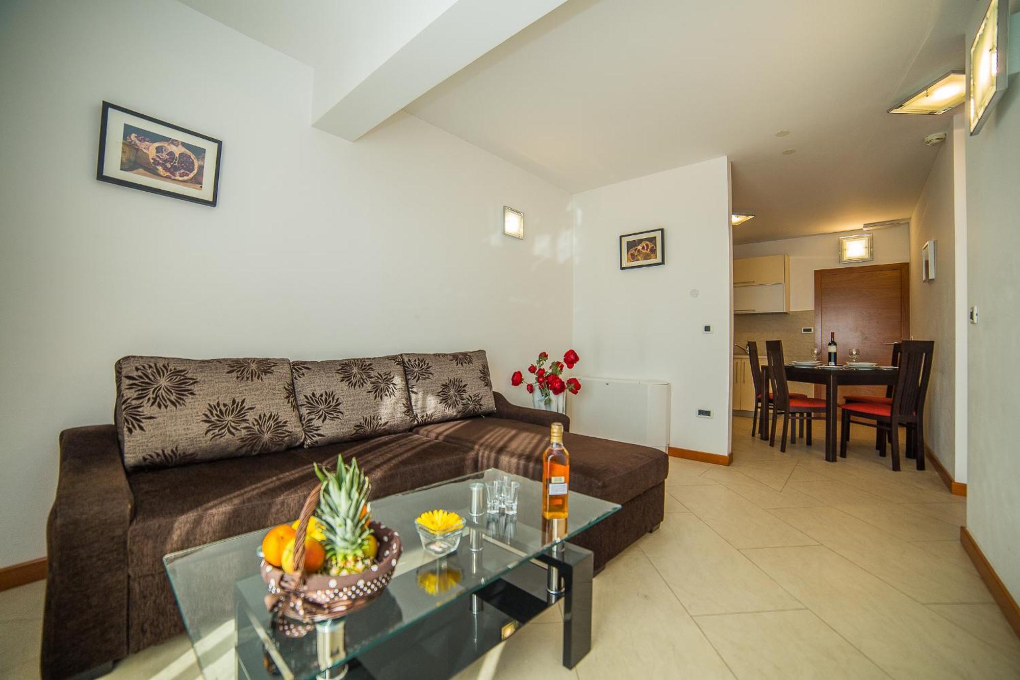 Apartments Milan Makarska Quarto foto