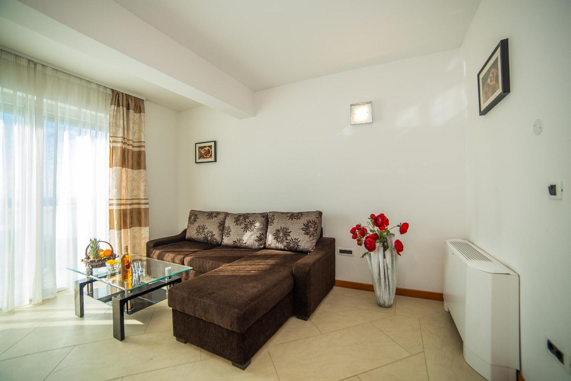Apartments Milan Makarska Quarto foto