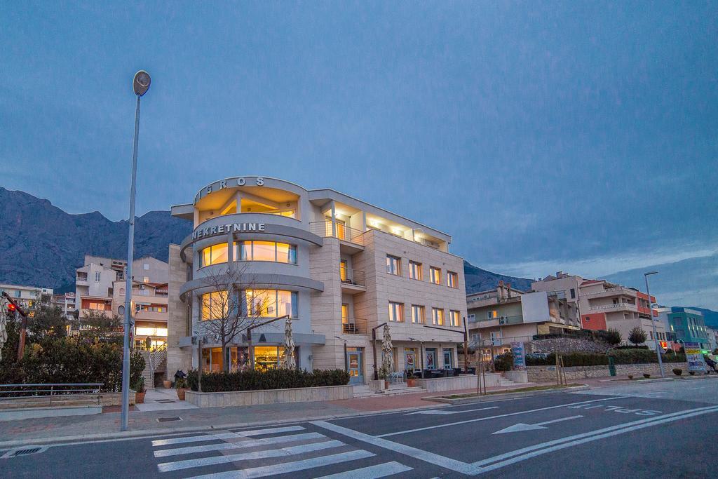 Apartments Milan Makarska Exterior foto